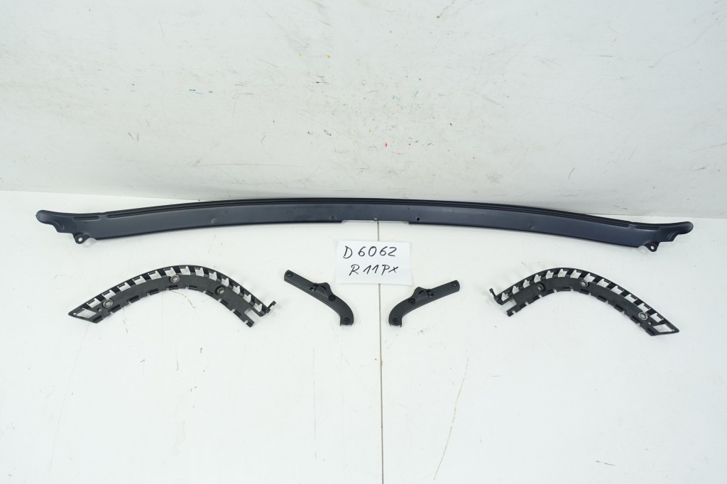 фото №1, Направляющая кронштейн крыша porsche cayman 981