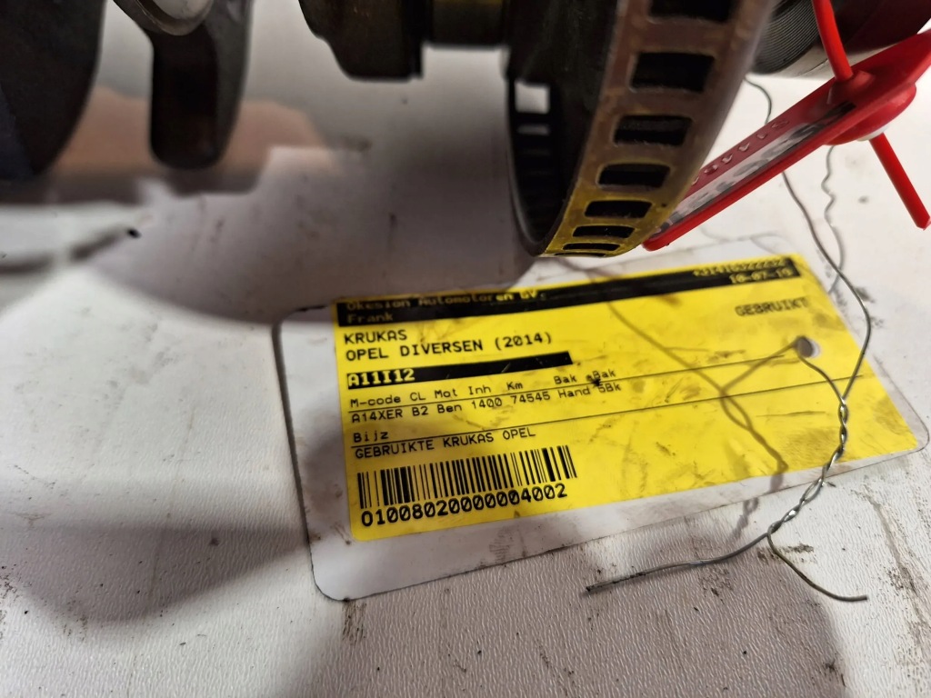 Wał коленчатый 55561516 opel corsa d astra j meriva 1.4 16v a14xer 09- номинал Оригинал