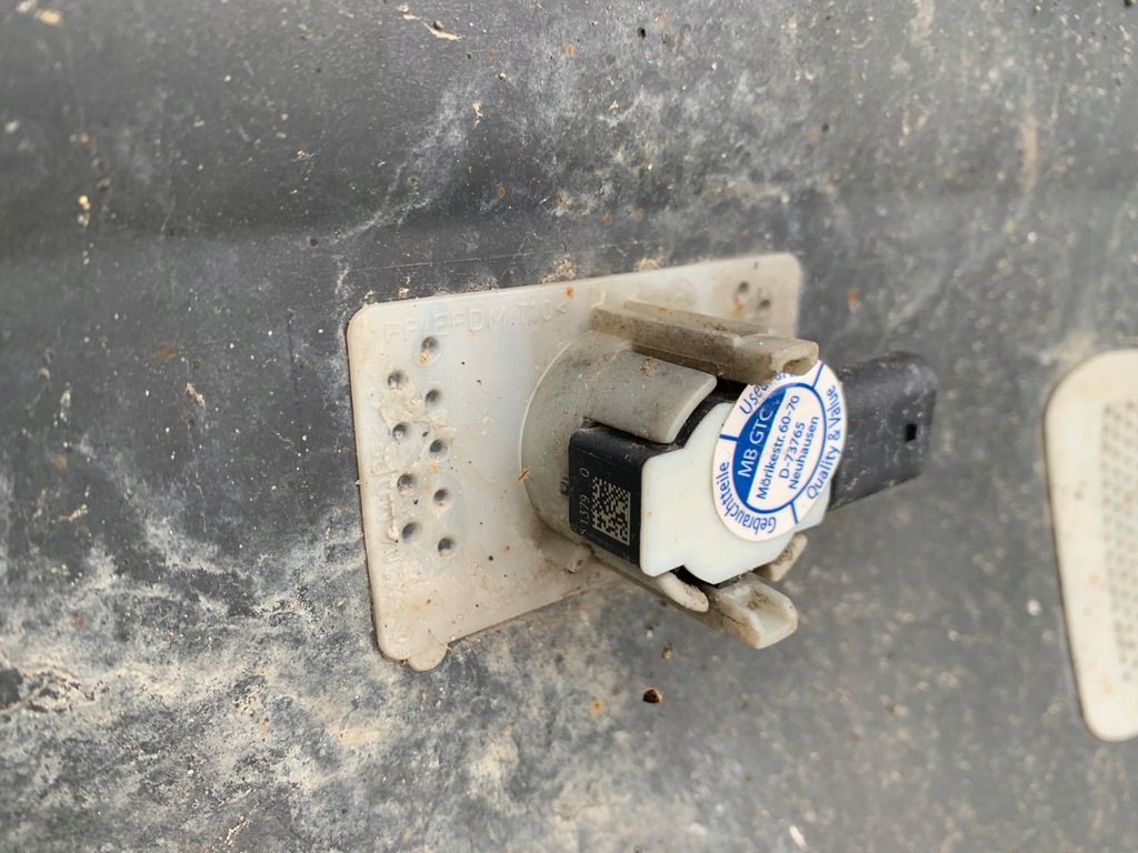 фото №9, Mercedes glk w204 lift бампер задняя задний 4xpdc kpl