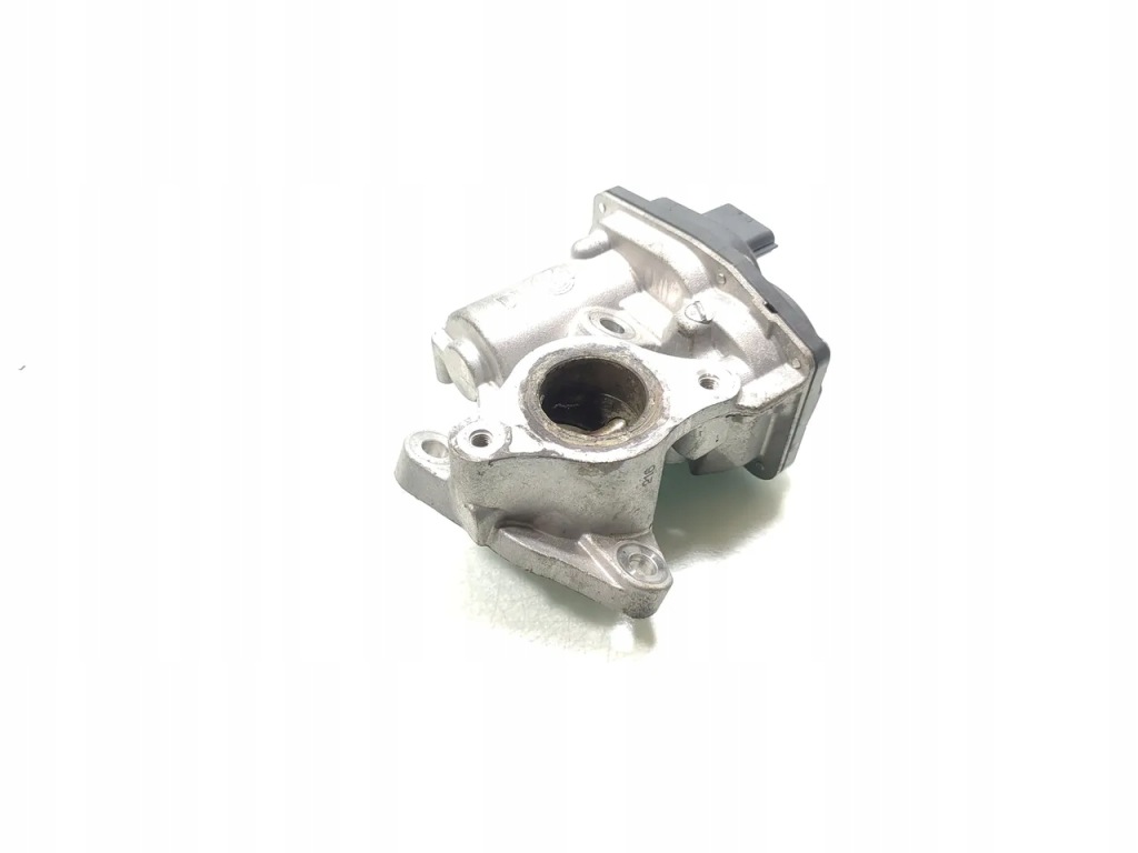 Купити Renault captur клапан egr 1.5 dci 90 дизель 66kw 90 hp 8201143495 2016