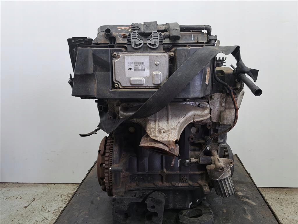 Двигун стійку  бензин renault twingo 1 1.2 73km 1993-2007 kod:d4fa702 76tyś Ціна