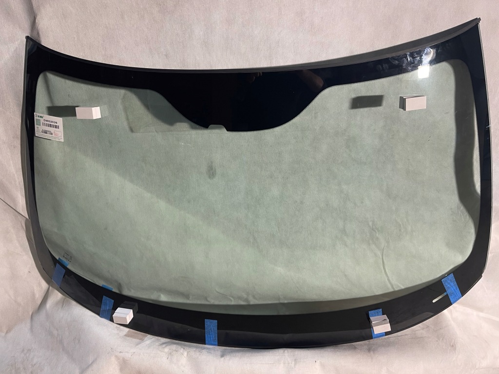 фото №1, Стекло передняя chevrolet corvette c7 coupe/cabrio 2013-2019