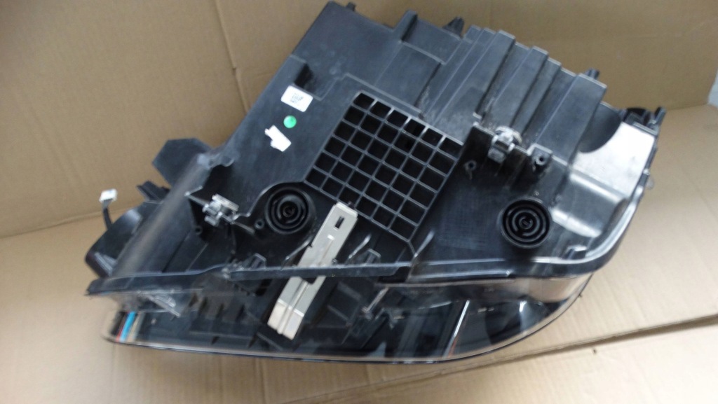Фара правый перед 7472220 bmw x1 f48 full led с Разборки