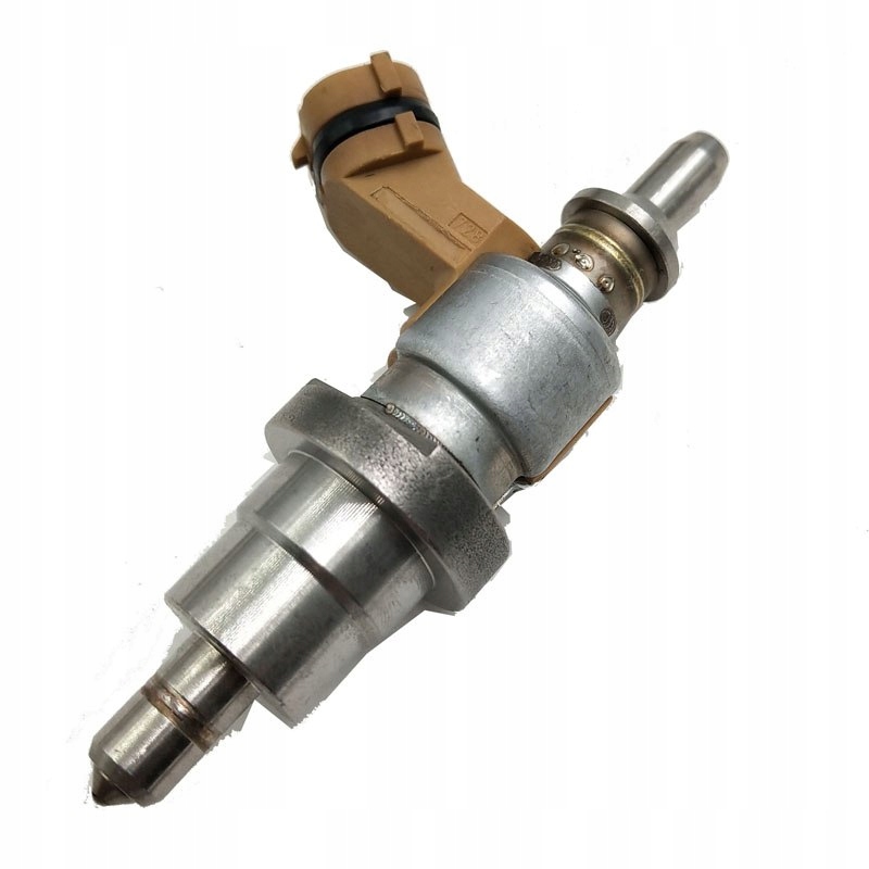 Купити П'ятий інжектор toyota lexus 2.2 d-cat 23710-26011 оригінал !!!! відновлений