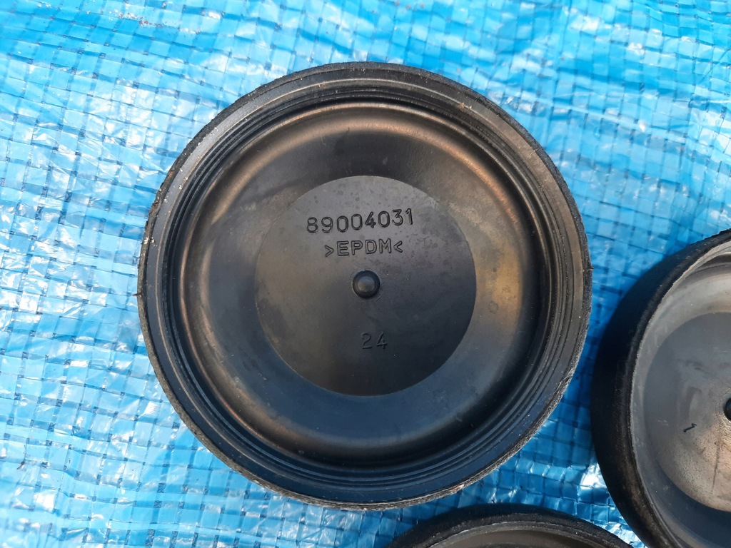 фото №2, Vw t-roc zaślpeka крышка лампы