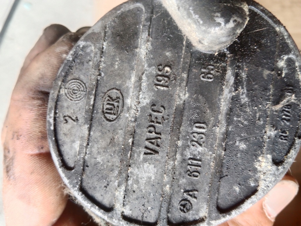 фото №1, Насос вакуум mercedes vito w638 2.2 cdi