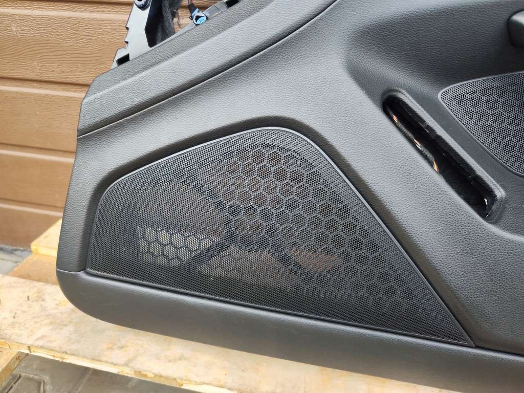 фото №11, Обшивка дверь правый перед porsche panamera 970