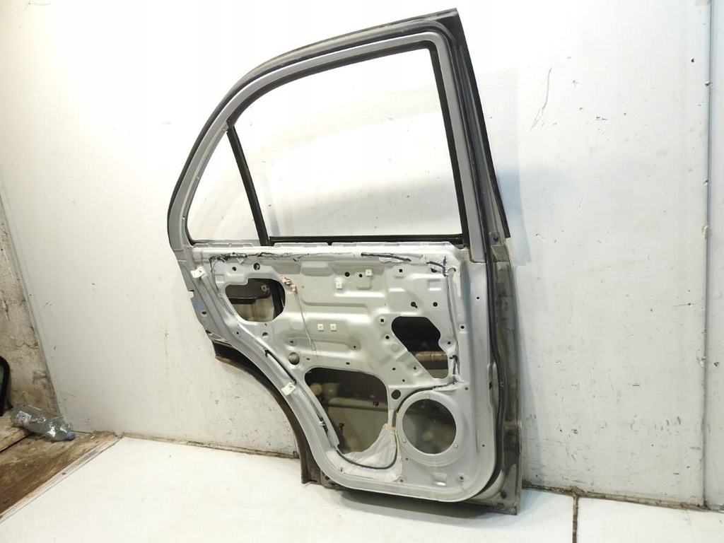 фото №4, Дверь левый задняя 3d kia sorento i