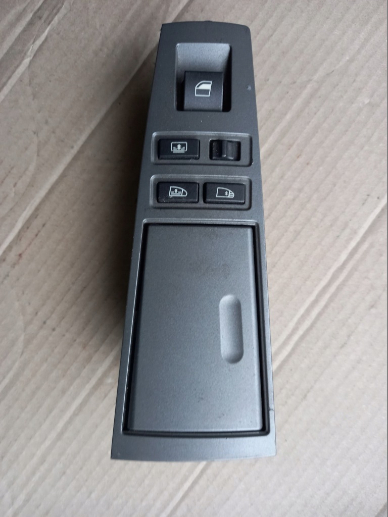 фото №1, Bmw e65 панель управление окон ролета левый задняя