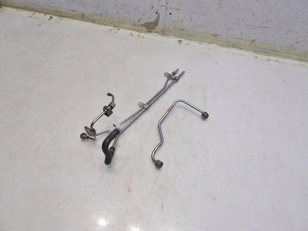 фото №1, Шланг топлива audi a3 8p 2.0 t 06f127501m