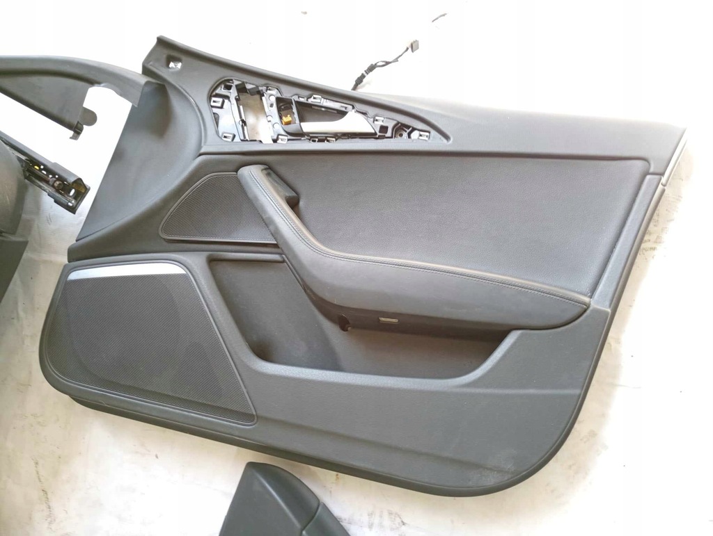 фото №13, Audi a6 c7 kombi сиденья салон заднее сиденье кожа