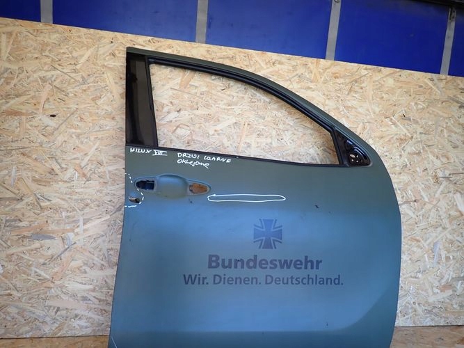 фото №7, Toyota hilux viii 15- двері праве передні перед