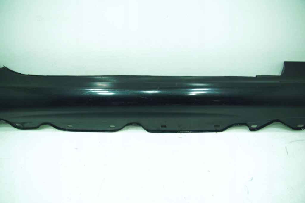 Молдинг порог правая a2306980254 цвет 197 mercedes sl r230 Оригинал