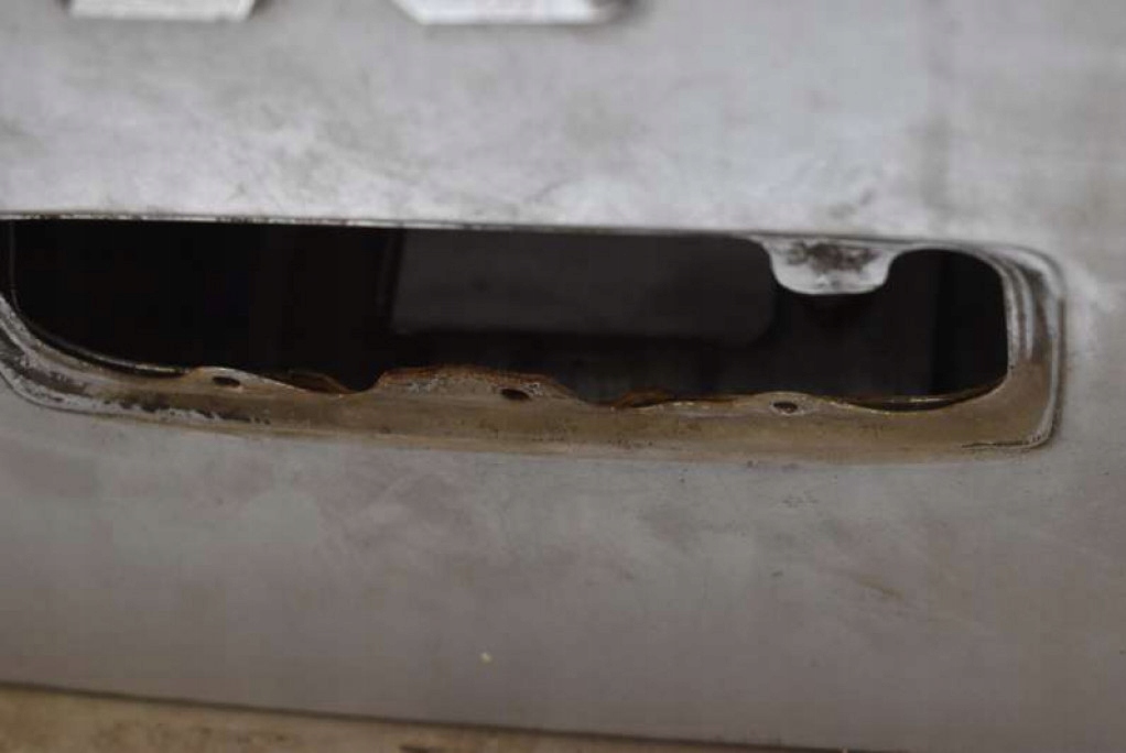 фото №9, Крышка багажника багажника задняя задняя a31b mitsubishi outlander 1 i 01-08