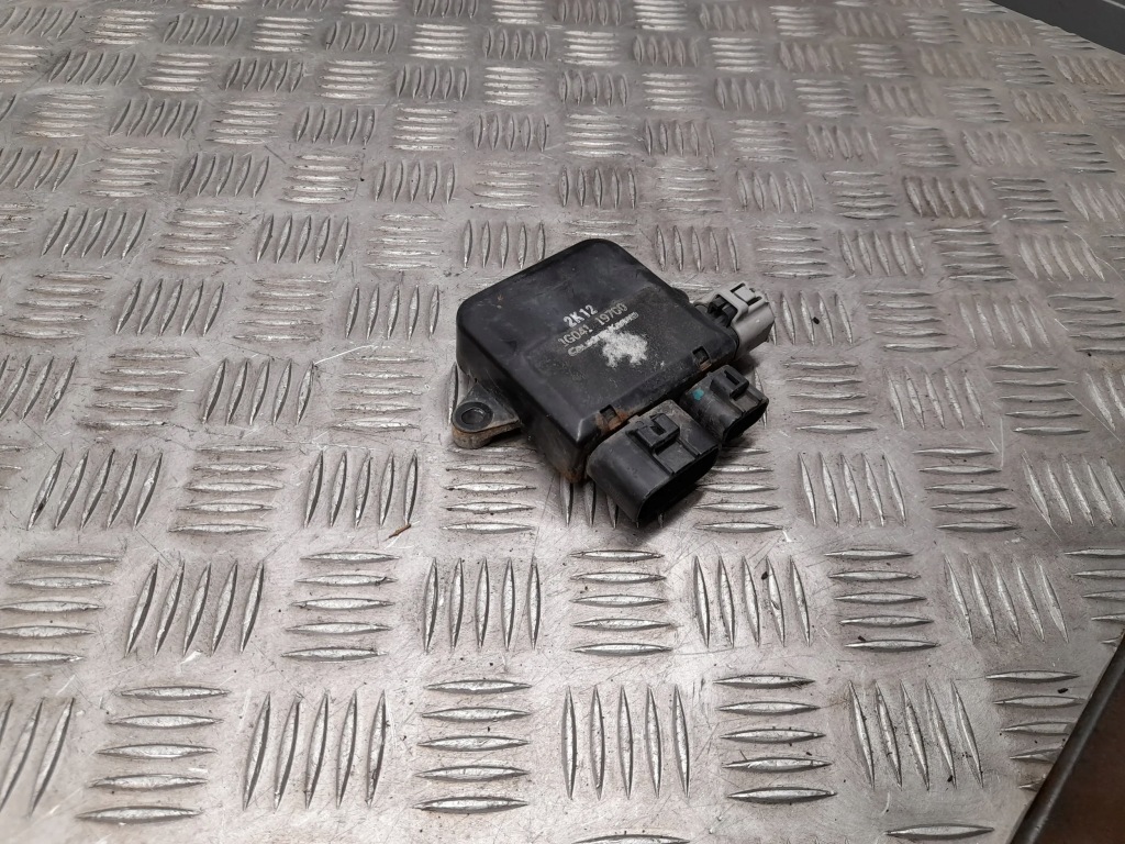 Tesla model s 2k12 с передний другое Доставка