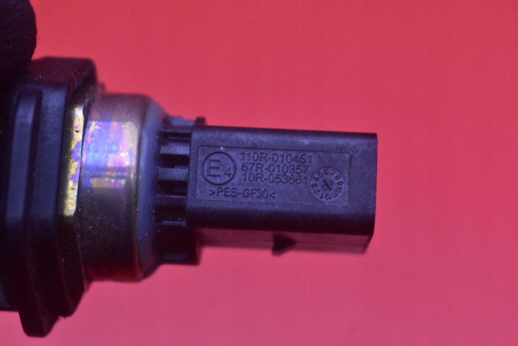 фото №10, Молдинг впрыскная форсунки 05c133313b 04c906031g skoda fabia iv 1.0 mpi 80 km