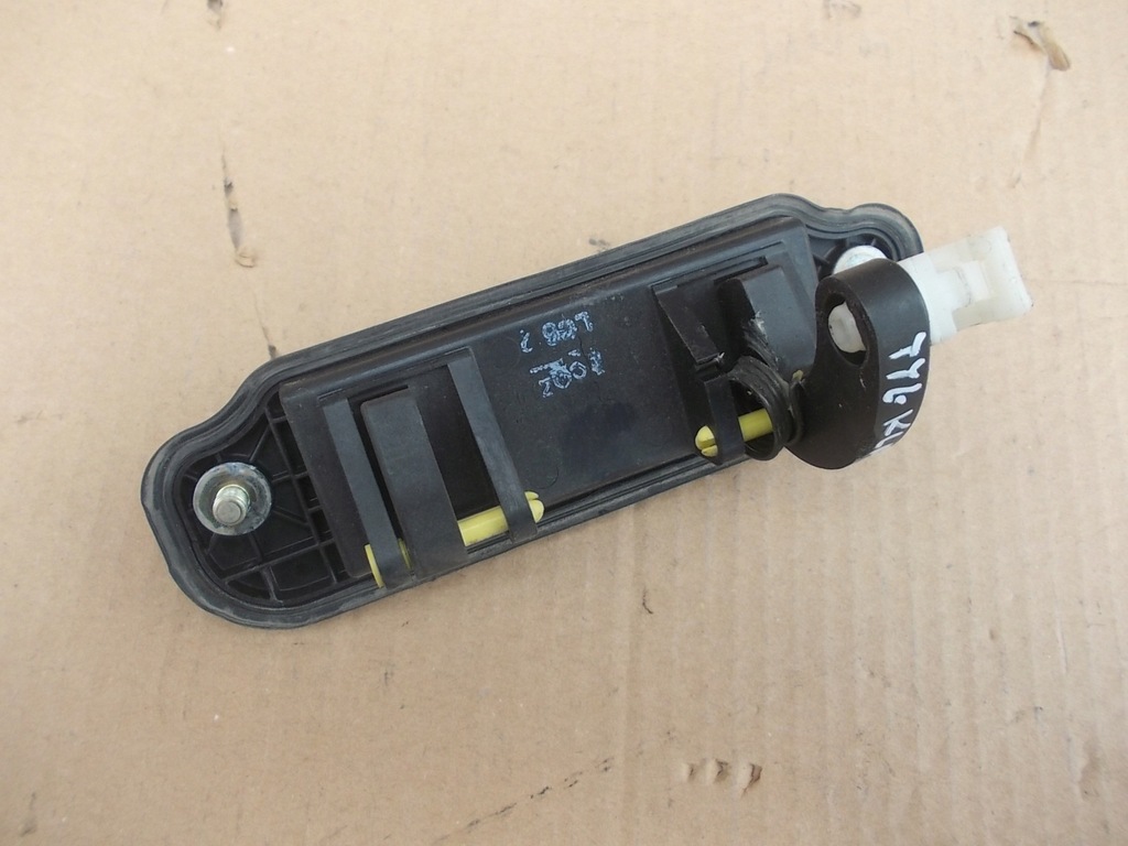 фото №5, Ручка кришки задній mazda premacy 2,0 ditd