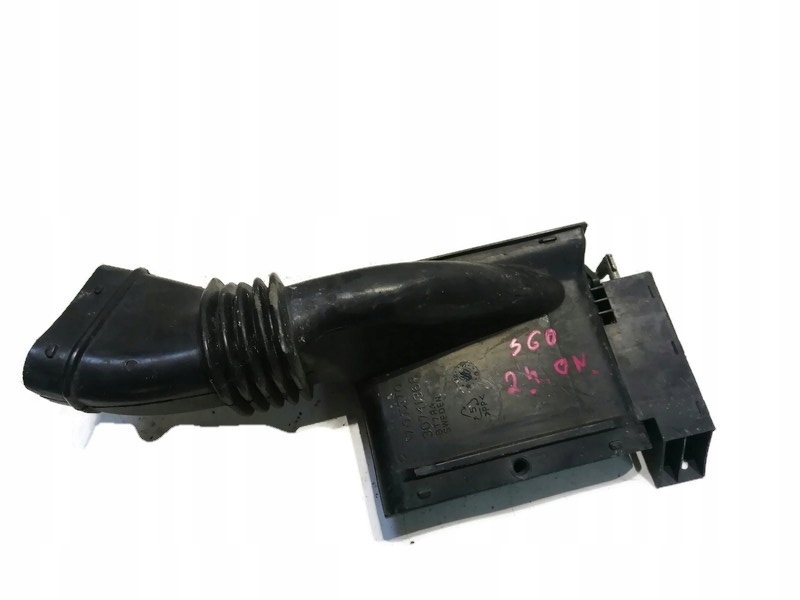 фото №1, Volvo s60 труба воздухозаборник воздуха 30741368