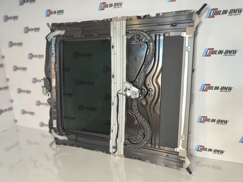 фото №15, Люк стеклянный крыша bmw g30 f90 m5