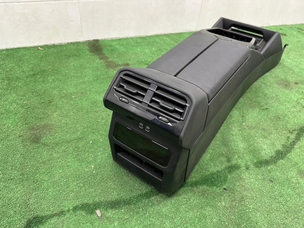 фото №11, Bmw 5 g60 середина обивка сиденья туннель заднее сиденье обшивки кожа m-pakiet