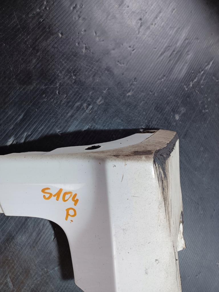 Накладка молдинг порог правая порог правая  volvo c30 r-design 30779137 Доставка