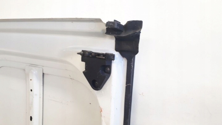 фото №8, Renault trafic 2001 двері праве задня