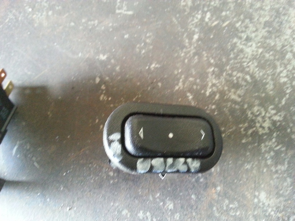фото №1, Opel astra ii zafira - перемикач скло 90561388