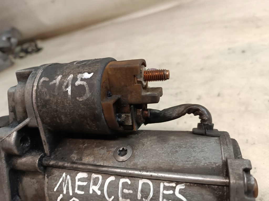 Купити Rozruisznik оригінальний номер 12z mercedes c200cdi 2.2cdi d7r43 0051511301