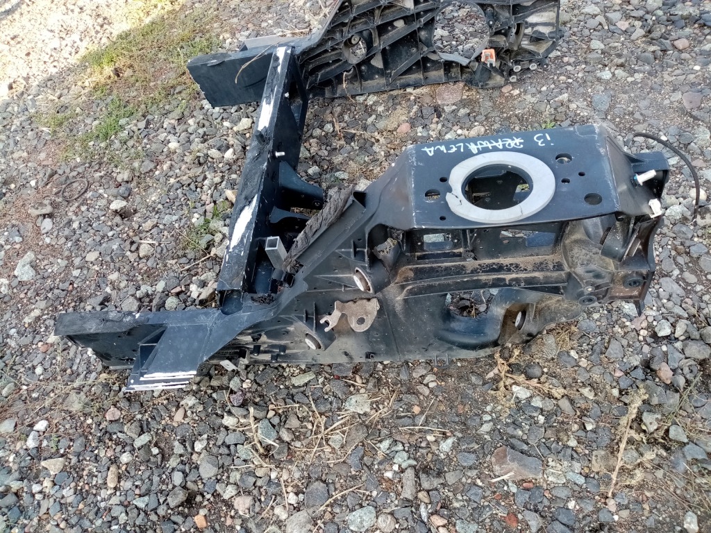 фото №4, Bmw i3 l01 четверть задняя левая левый задняя кузов