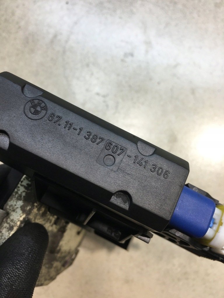 фото №8, Замок двері правий bmw 3 e36 compact 3 pin 1387607