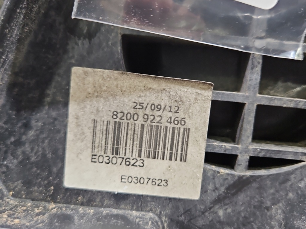 Купити Підйомник механізм колеса запасного 8200922466 8200268378 renault clio iv 12-20