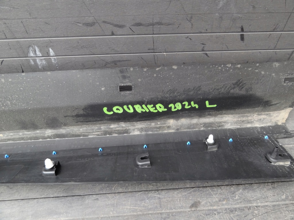 фото №4, Ford transit courier iii mk3 2024 молдинг порог порог левая оригинал