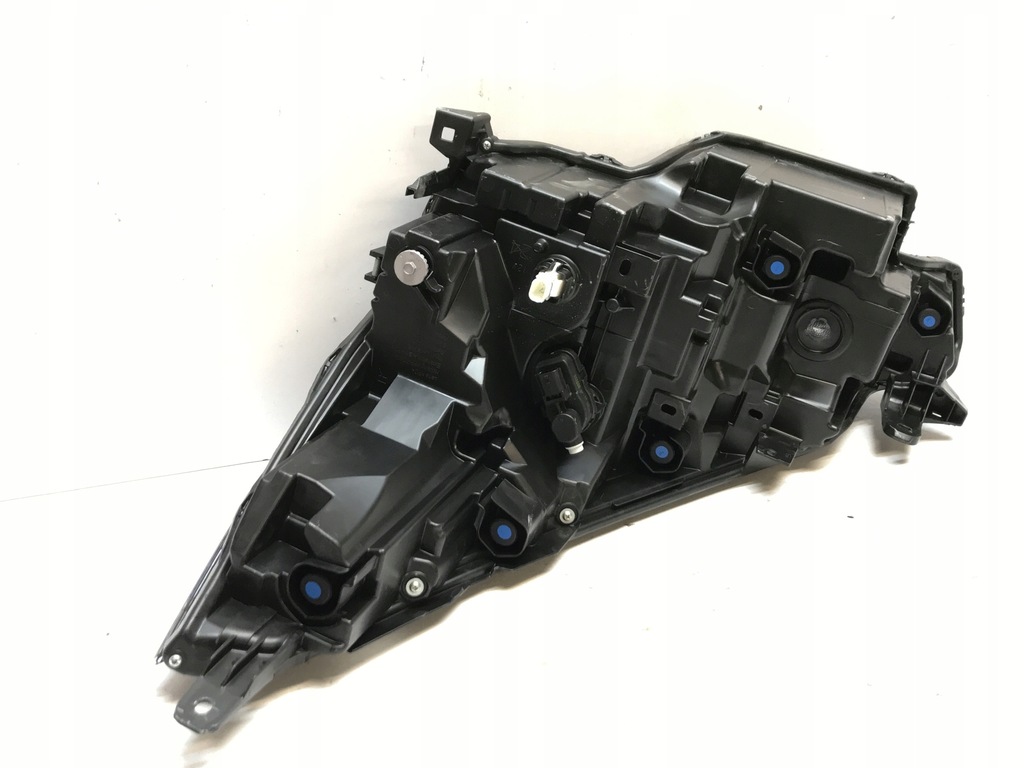 фото №11, Лампа права перед toyota c-hr full led 81110-f4220