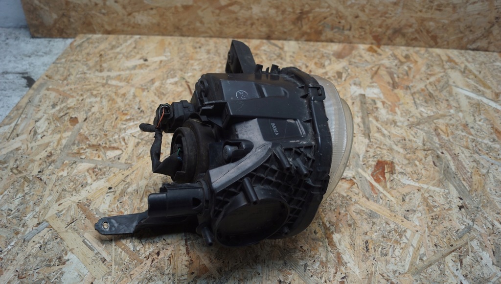 фото №9, Лампа левый перед nissan juke f15