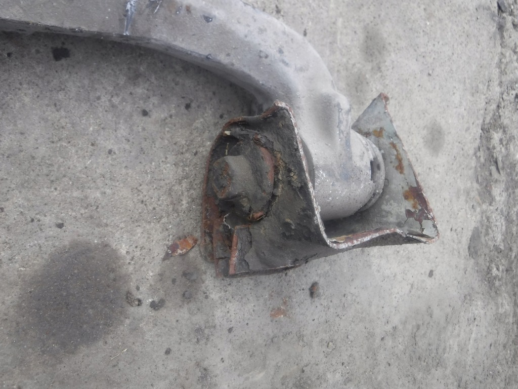 фото №7, Mercedes w124 важіль шарова опора перед 4 matic 4x4