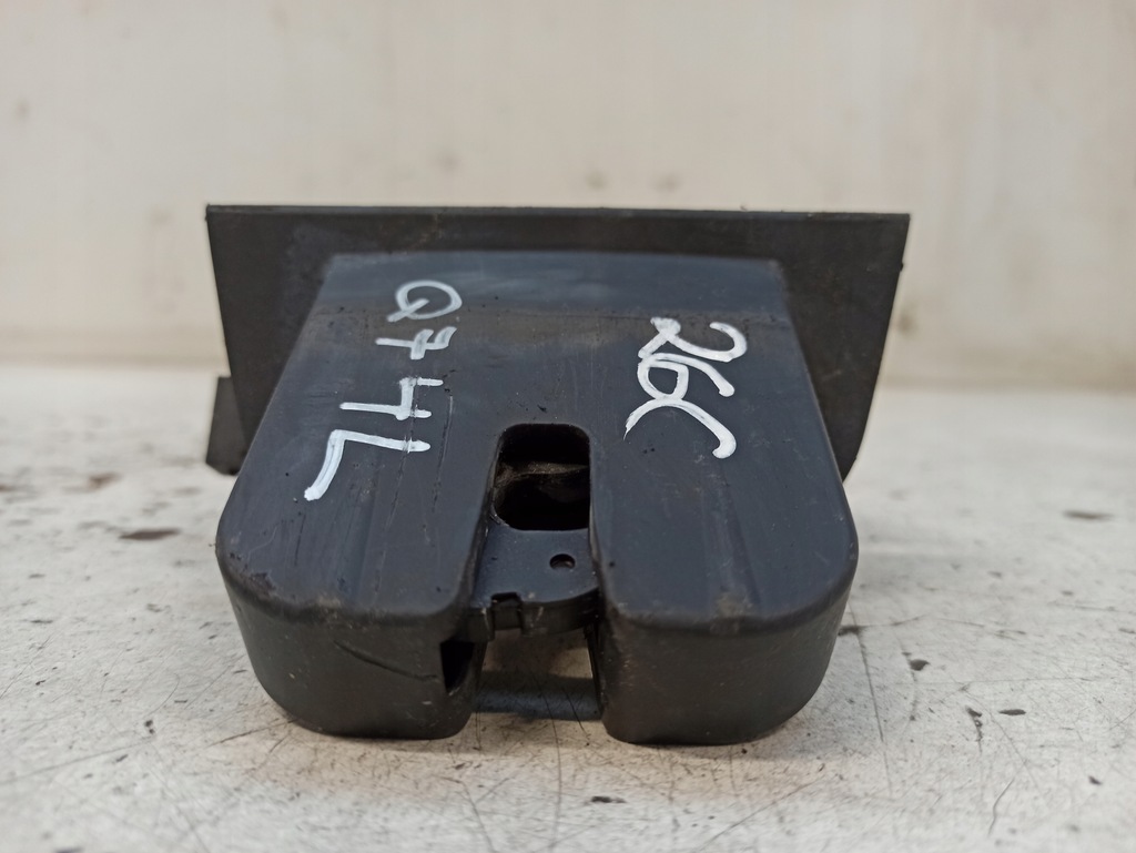 фото №7, Audi q7 4l замок кришки задній задня 8p4827505b