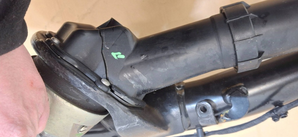 Фаркоп  буксирувальний електричний bmw x5 g05 x6 g06 5a11df7-03 Зі Шроту