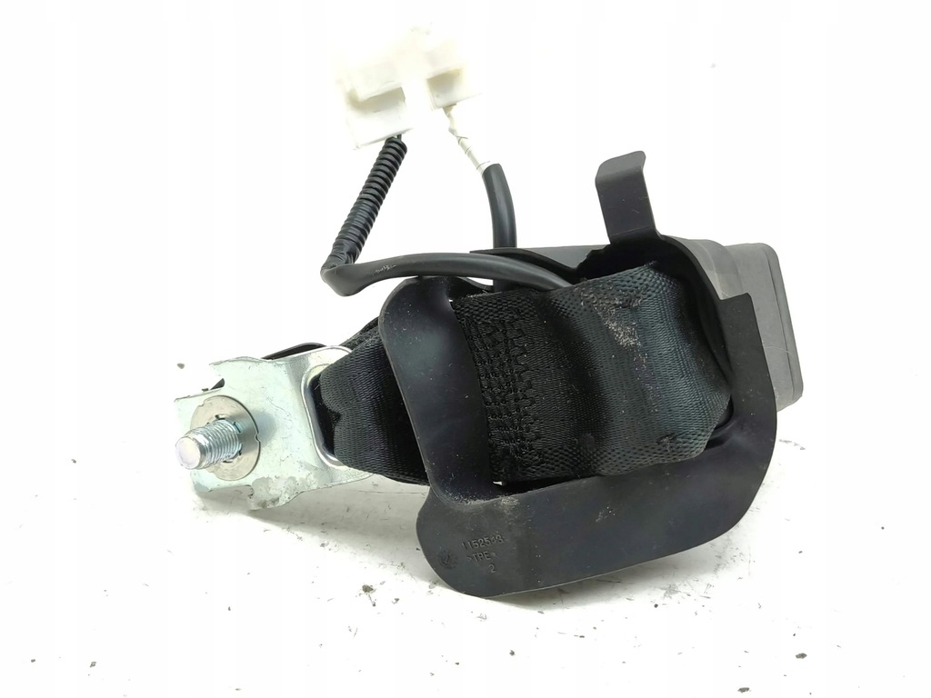 фото №6, Toyota corolla e210 e21 2021 пряжка заднего поперечина безопасности