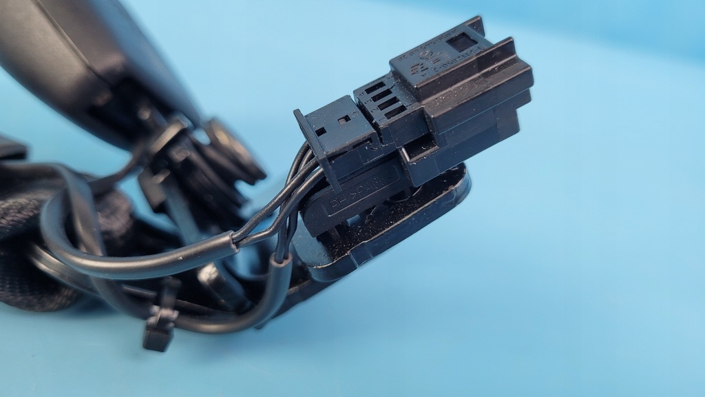 фото №6, Mercedes w206 защёлки поперечина безопасности сиденье задняя a2068605900