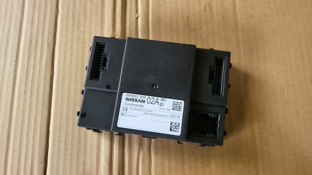 фото №1, Qashqai +2 lift j10 модуль комфорту 284b2br02a