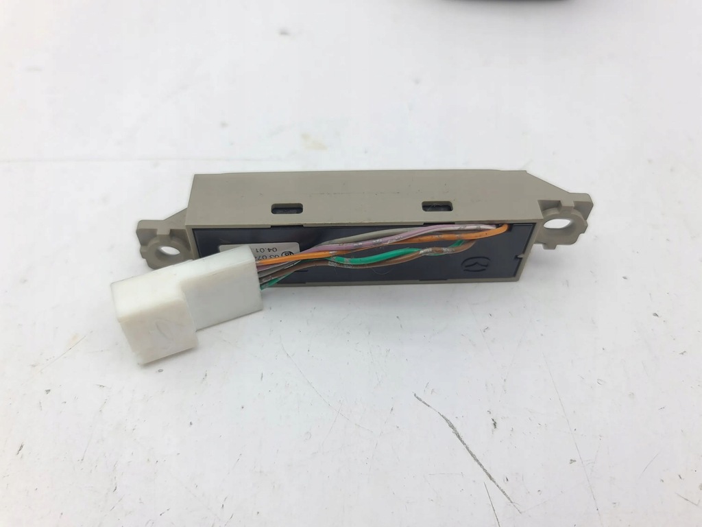 фото №10, Mazda cx-7 2010 перед сторона права кнопки керування сидіння