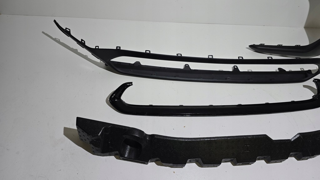 фото №10, Toyota bz4x бампер передний накладка абсорбер