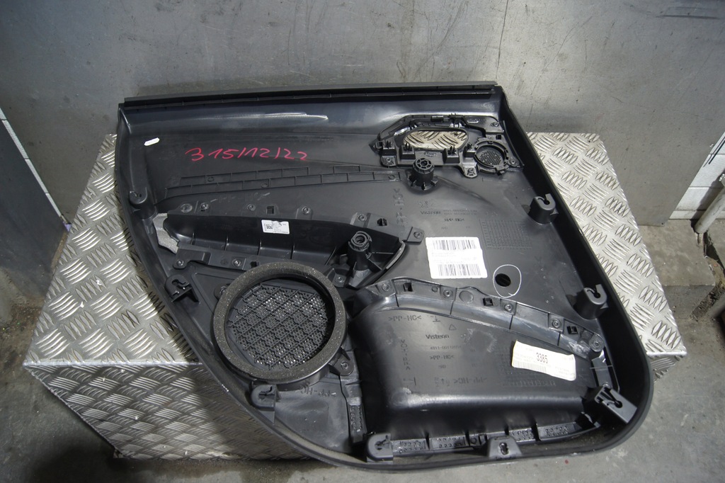 фото №12, Обшивка дверь правый задняя peugeot 208 i 96763547zd