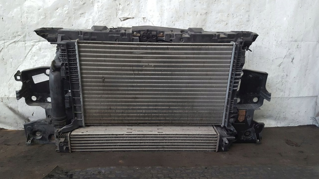 фото №1, Pas передній радіатор renault megane iii 1,4 tce