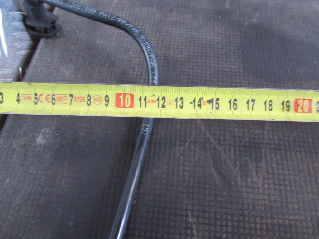 Труба шланг пального opel meriva b 10-14r 13261889 в Україні