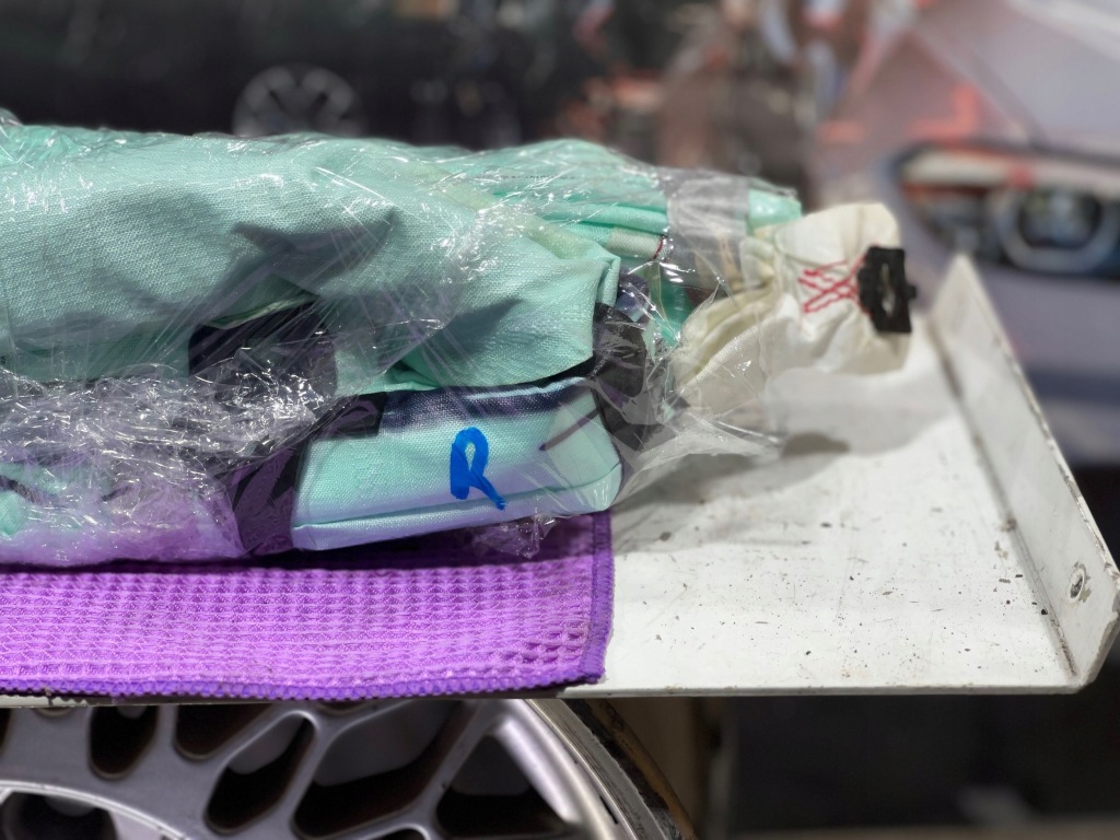 фото №7, Bmw x4 f26 шторка безпеки подушка повітряна захисту голови подушка безпеки права 7339074