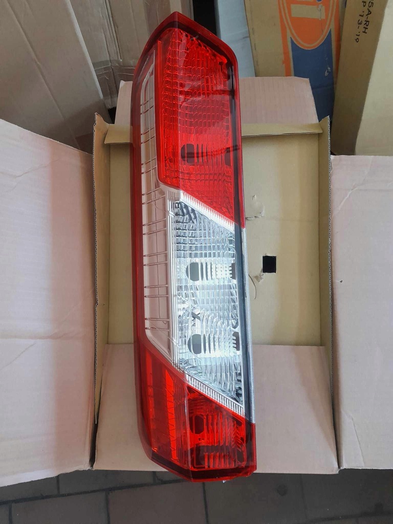 фото №1, Лампа задняя задняя левая ford transit/tourneo, 2014 -