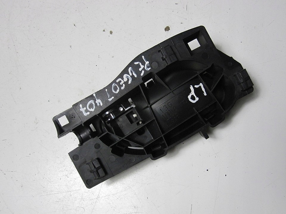 фото №3, Ручка внутренняя передняя перед левая peugeot 407 хром