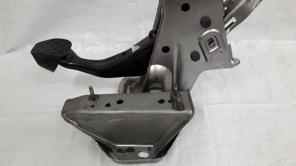 фото №8, Vw fox 03- 1,2 tdi педаль тормоза 6q1721130a