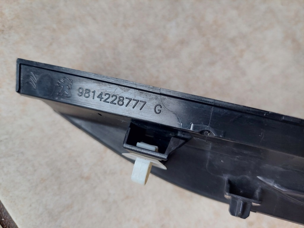 фото №9, Молдинг крыла - перед - peugeot 3008 ii 5008 ii - 2017